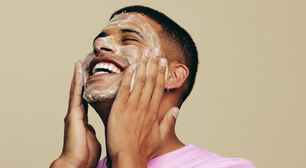 Skincare masculino: rotina simples ajuda a manter a pele saudável e previne oleosidade, irritações e envelhecimento precoce