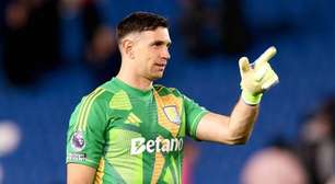 Dibu Martínez pode trocar o Aston Villa pelo Chelsea