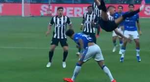 Atlético denuncia Kaio Jorge ao STJD após entrada em Ruan Tressoldi