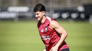 Fora há seis meses, Hugo perde espaço e deve deixar o Corinthians