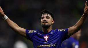 Flaco brilha, Palmeiras bate o Santos e abre vantagem na Copa do Brasil