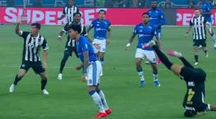 Atlético denuncia Kaio Jorge ao STJD por jogada perigosa com Ruan Tressoldi