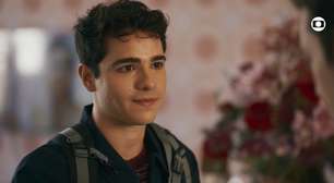 Público parece mais interessado em ver Mau Mau beijar outro homem do que na vingança de Adriana