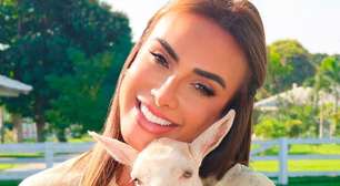20 mil m², casa com 12 quartos, heliponto e um refúgio para 80 animais com nomes de famosos: o sítio de Nicole Bahls, envolvida em polêmica para enredo do Carnaval 2027