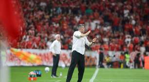"Normal pelo momento", diz Pezzolano sobre empate do Internacional
