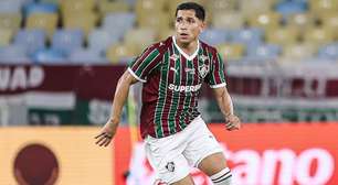 Savarino ganha concorrência no Fluminense