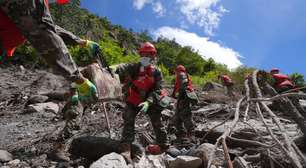 UE promete 2 milhões ao Nepal após enchentes que deixaram mais de 580 mortos