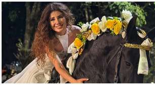 Paula Fernandes surpreende com cavalo em Barretos e lança novo álbum