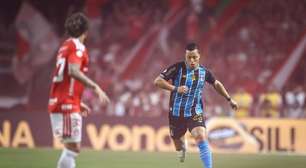 Marlon elogia partida do Grêmio no Beira-Rio: "Soubemos jogar"