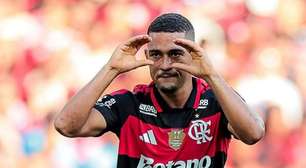 Samuel Lino brilha com dois gols e assistência na vitória do Flamengo sobre o Botafogo