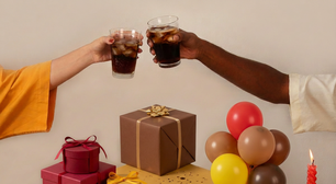 Vó Alzira celebra aniversário com descontos e concurso