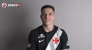 Reforço do Vasco, Bruno Duarte revela estilo em campo: "Nove de ofício"