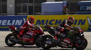 MotoGP: Marc Márquez descreve duelo com Bezzecchi: "Incrível, mas assustador"