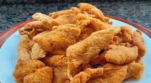Peixe frito no fubá super sequinho e crocante por fora, para você preparar de um jeito simples e arrasar