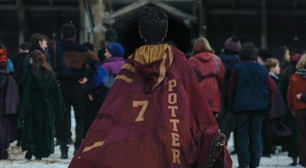 Série de Harry Potter está mudando os brasões das casas de Hogwarts - e os fãs não estão muito felizes