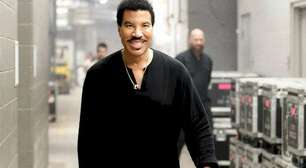 Lionel Richie: entenda os motivos da hospitalização do cantor