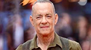 Tom Hanks, aos 70 anos, sobre sua infância: 'Meus pais estavam tão preocupados com seus próprios problemas que não perceberam que eu estava em casa'