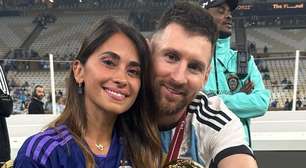 'Vi você sofrer, cair e se levantar': esposa de Messi expõe bastidores do jogador na seleção da Argentina após anúncio de aposentadoria e emociona com homenagem