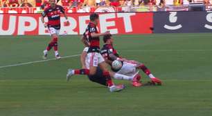 Ouça áudio do VAR que anulou gol do Botafogo contra o Flamengo no início da partida