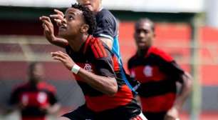Vídeo: cria do Flamengo marca golaço e viraliza nas redes sociais