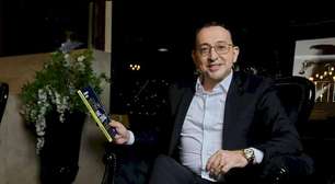 José Roberto Marques soma 4,7 milhões de seguidores e lança 132º livro