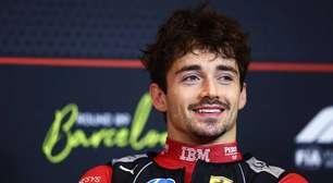 Charles Leclerc destaca "agressividade" da Ferrari na disputa por atualizações na F1