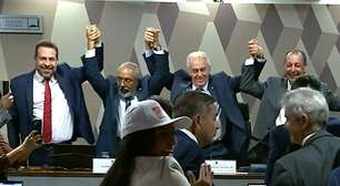 Comissão do Senado aprova PEC que acaba com a escala 6x1; texto já pode ser votado em plenário