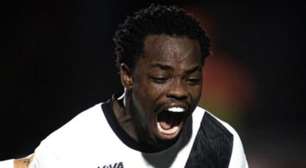 Vasco vence no Barradão e dá mais um passo rumo ao título