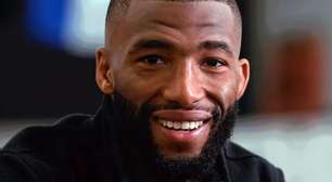 'Mbappé do MMA' promete estreia explosiva contra veterano no UFC Paris