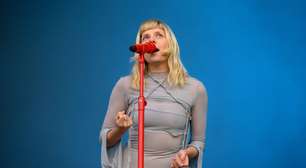 AURORA celebra 10 anos de álbum de estreia com faixa-título inédita e reedição