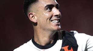 Puma se torna defensor estrangeiro com mais gols na história do Vasco