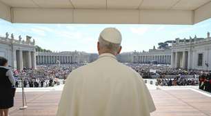 Irã diz que Vaticano pode exercer 'papel especial' na promoção da paz