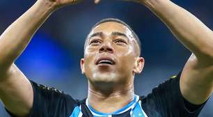 Os números que explicam a atuação decisiva de Carlos Vinícius no Gre-Nal; veja