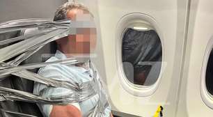 Homem é colado com fita adesiva no assento do voo após proferir insultos racistas e homofóbicos