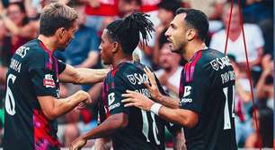 Benfica vence mais uma e segue invicto no Português