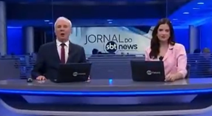 Apresentador do SBT comete gafe e confunde emissoras no ar; assista