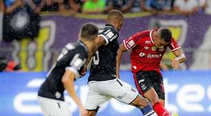 Samuel Lino explica gol do Flamengo diante do Remo à Romário; veja