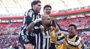 Gabigol faz dois, e Santos bate o Internacional no Beira-Rio