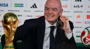 Infantino confirma candidatura à reeleição como presidente da Fifa, apesar da crise