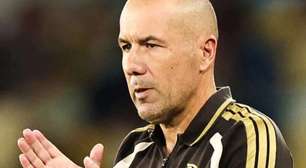 Leonardo Jardim alerta Flamengo após vitória e evita clima de "oba oba"