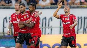 Flamengo provoca Palmeiras e agradece "ajuda" do Botafogo