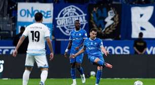 Al-Hilal perde em casa e vê liderança ameaçada no Saudita