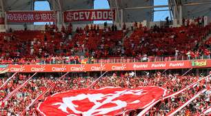 Torcedores do Internacional promovem quebra-quebra e tentam invadir área reservada no Beira-Rio