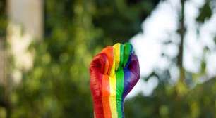 Professor é sequestrado e torturado em crime investigado como homofobia na Paraíba; suspeito é preso