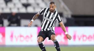 De esquentar o banco à titularidade. Dupla ganha projeção no Botafogo