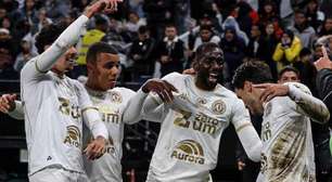 Corinthians peca nas finalizações, e toma virada da Chapecoense