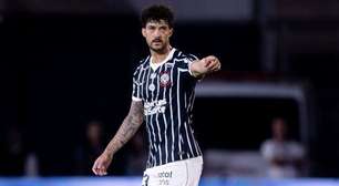 Gustavo Henrique admite crise no Corinthians: "Protesto é válido"