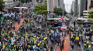 Drone mostra concentração de apoiadores para ato de Flávio Bolsonaro na Paulista