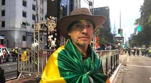 Morador do interior de SP faz bate e volta e diz que veio ao ato com Flávio para expressar o 'sentimento de patriotismo'