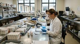 Anvisa proíbe lotes de toxina botulínica e suspende venda de emagrecedores; veja quais
